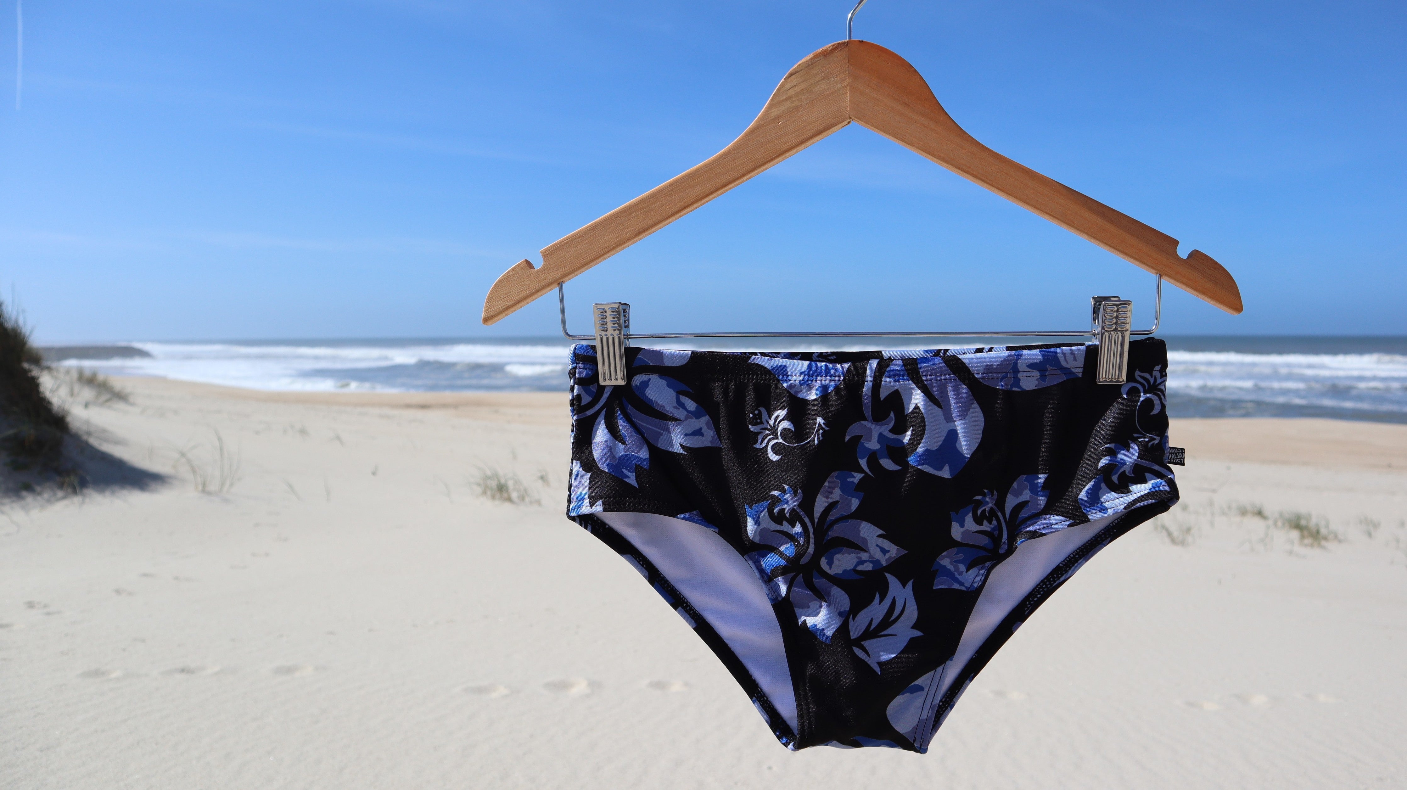 BeeSingular, Sunga, Sungas, Calção Praia, Calção Banho, Tangas Praia, Vestuário Praia, Shorts