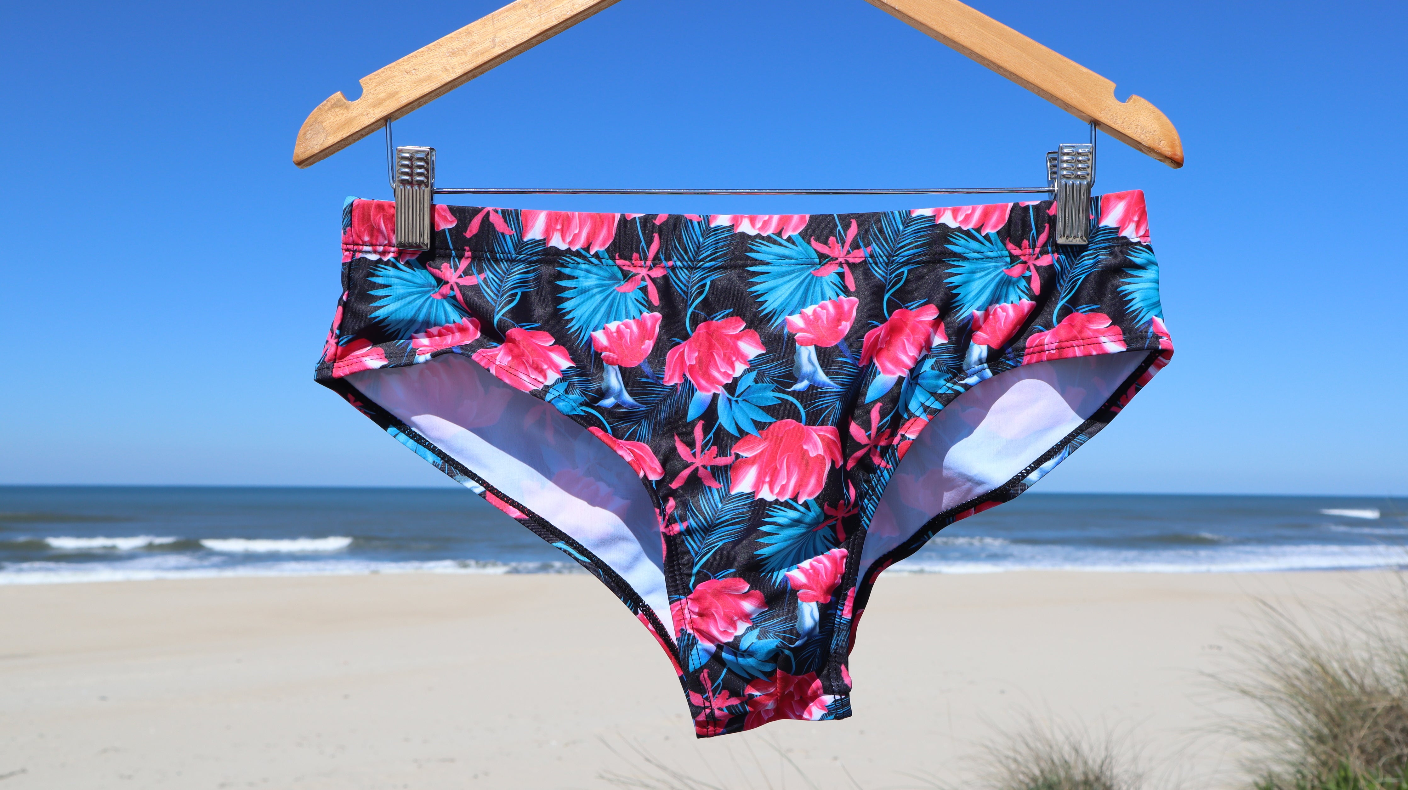 BeeSingular, Sunga, Sungas, Calção Praia, Calção Banho, Tangas Praia, Vestuário Praia, Shorts